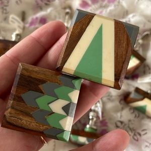 ANTHROPOLOGIE Wood and Resin Knobs